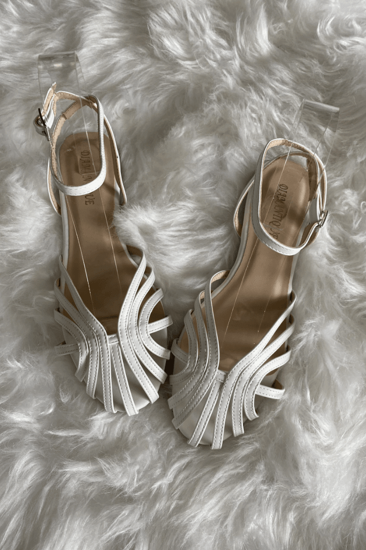 Victoria | Golden Sandals with Jewel Details