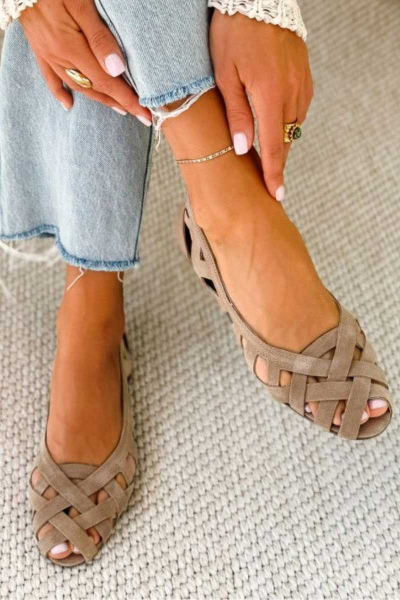 Caterina™ | Vivid Summer Woven Sandals