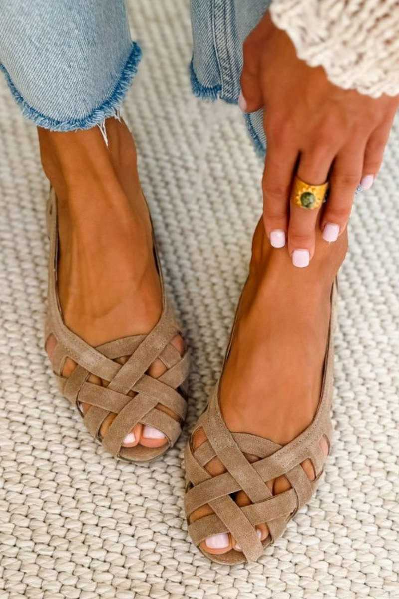 Caterina™ | Vivid Summer Woven Sandals