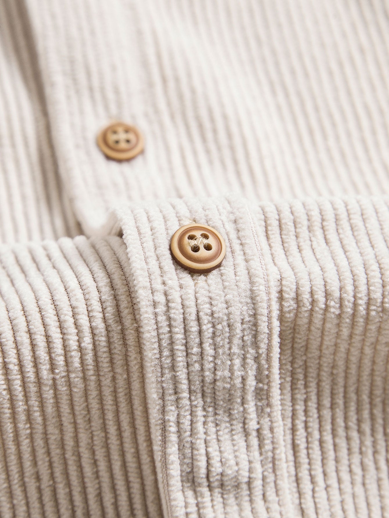Camisa de Pana con Botones