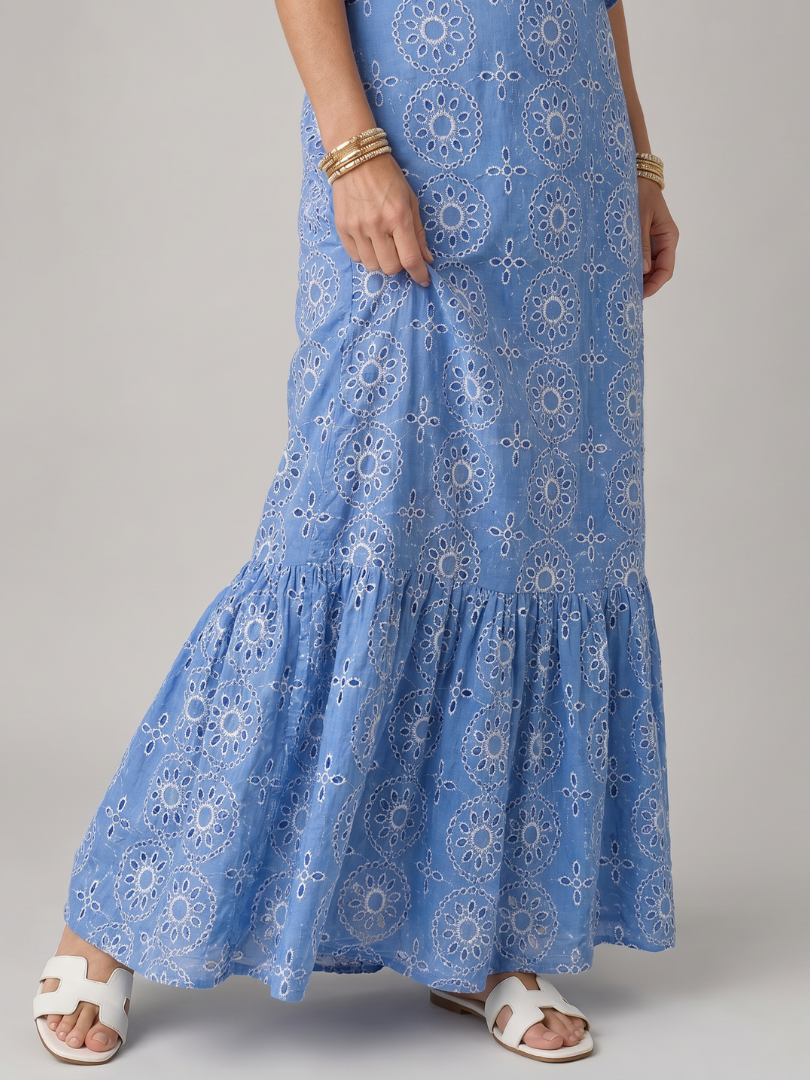 Alure | Sleeveless Midi Dress with Ruffle Detail