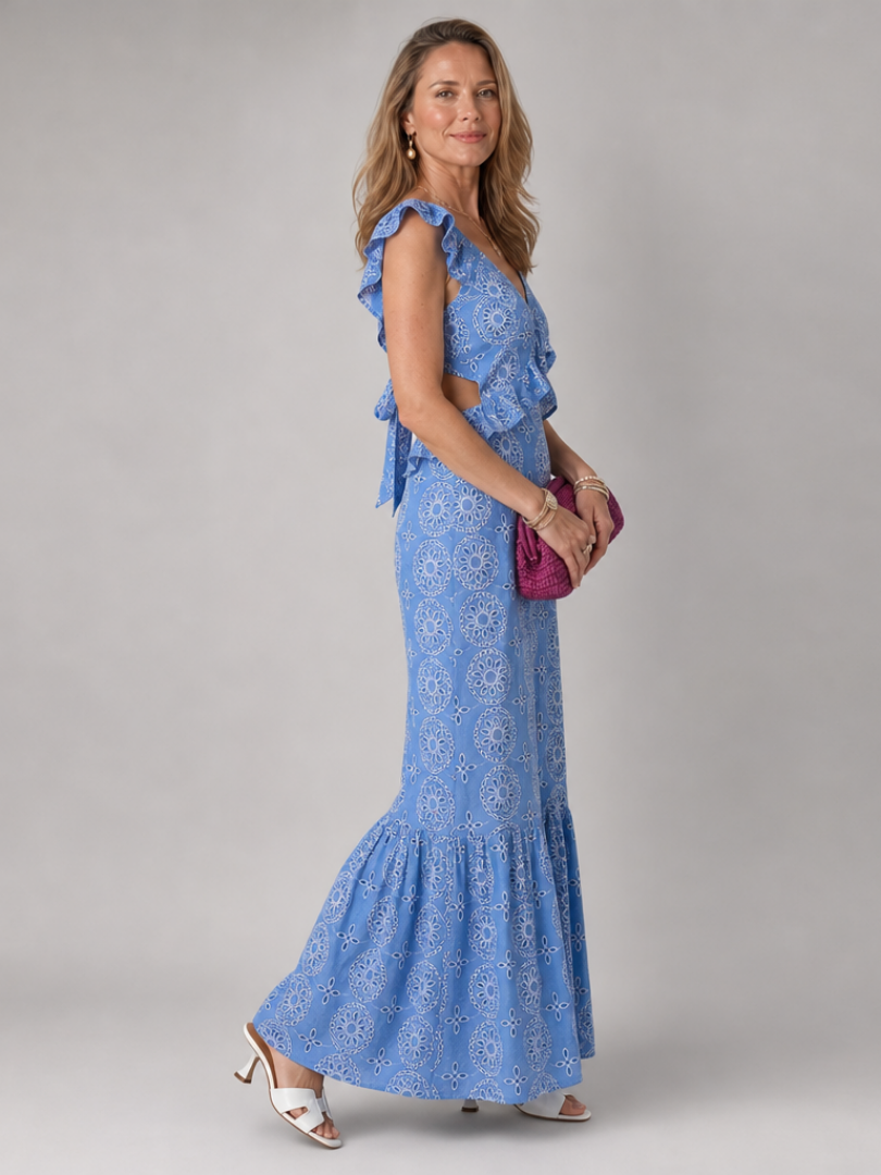 Alure | Sleeveless Midi Dress with Ruffle Detail