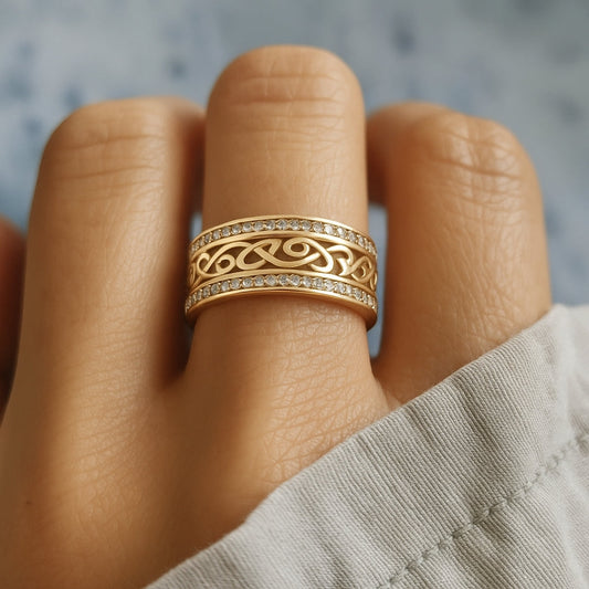 Luce Vuota Gold Ring — Style 2